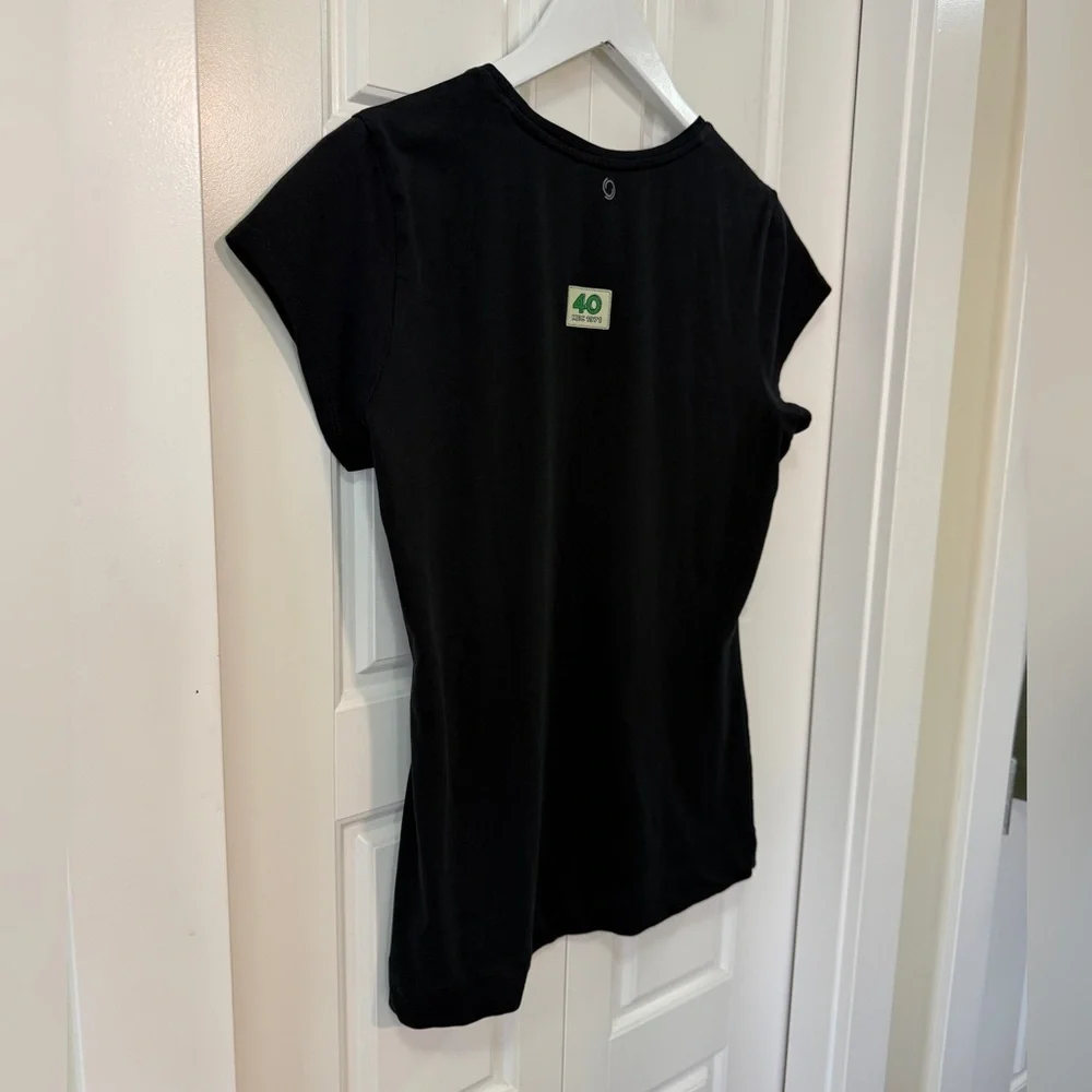 🚐 Mountain Equipment Co-op ‘Van Life’ Tee Large (Fits More Like Medium) - Picture 6 of 7